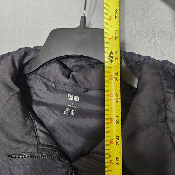 Uniqulo Packable Down Puffer Coat Women's Size Small Black Lightweight With Hood - Picture 6 of 10